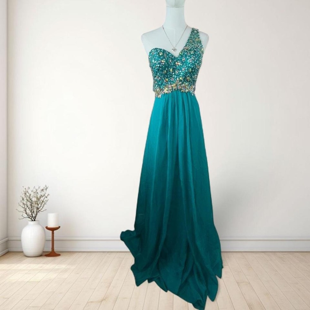 Y2K emerald green beaded one shoulder prom dress